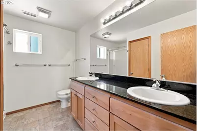 4745 N Amherst St, Portland, OR 97203 - Photo 16