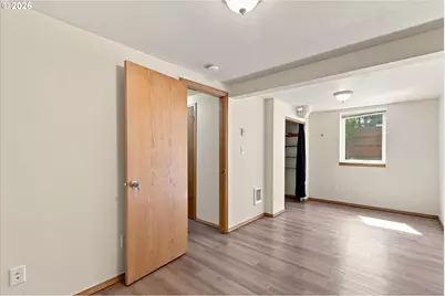 4745 N Amherst St, Portland, OR 97203 - Photo 32