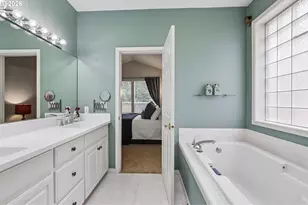 19874 Bennington Ct, West Linn, OR 97068 - Photo 24