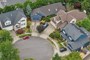 19874 Bennington Ct, West Linn, OR 97068 - Photo 2
