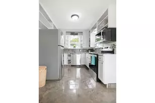 805 N Kelso Ave, Kelso, WA 98626 - Photo 10