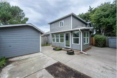 615 SW Seabird Dr, Bandon, OR 97411 - Photo 40