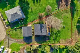 1410 SE Micelli St, Roseburg, OR 97470 - Photo 32