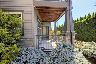 8906 NE Brentford Way, Hillsboro, OR 97006 - Photo 22