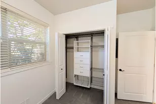 8906 NE Brentford Way, Hillsboro, OR 97006 - Photo 20