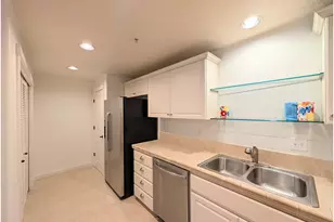 8906 NE Brentford Way, Hillsboro, OR 97006 - Photo 8