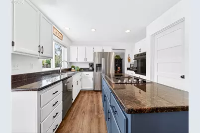 19338 Vincent Dr, Oregon City, OR 97045 - Photo 10