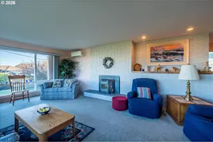 615 Jackson Ave SW, Bandon, OR 97411 - Photo 6