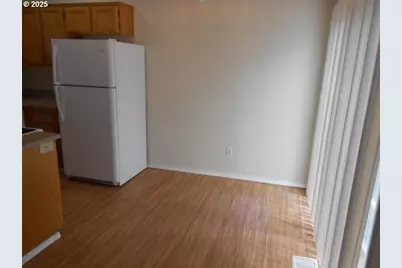 18440 SW Johnson St, Beaverton, OR 97003 - Photo 4