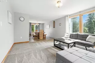 301 NE 408th Ct, Washougal, WA 98671 - Photo 6