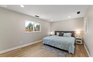 9400 NE Gertz Ct, Portland, OR 97211 - Photo 20