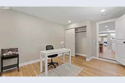 9400 NE Gertz Ct, Portland, OR 97211 - Photo 26