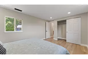 9400 NE Gertz Ct, Portland, OR 97211 - Photo 24