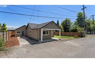 9400 NE Gertz Ct, Portland, OR 97211 - Photo 4