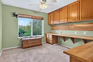 12604 SW Creekshire Dr, Tigard, OR 97223 - Photo 32