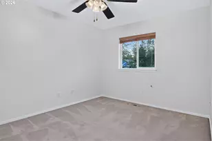 12604 SW Creekshire Dr, Tigard, OR 97223 - Photo 36
