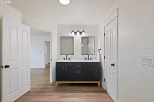 3730 Amber Ln, Roseburg, OR 97471 - Photo 24