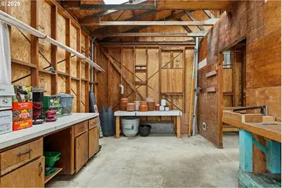 3730 Amber Ln, Roseburg, OR 97471 - Photo 38