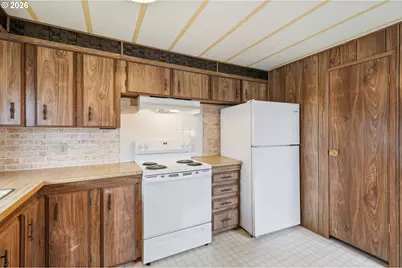 1557 N Pacific Hwy, Cottage Grove, OR 97424 - Photo 18