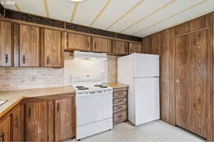 1557 N Pacific Hwy, Cottage Grove, OR 97424 - Photo 18