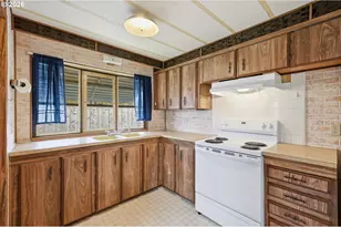 1557 N Pacific Hwy, Cottage Grove, OR 97424 - Photo 16