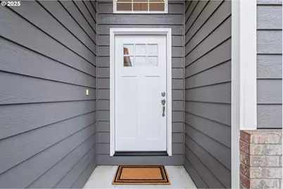 2846 SW Faith Ct, Troutdale, OR 97060 - Photo 2