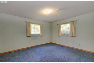 32084 Brooks Rd, Saint Helens, OR 97051 - Photo 14