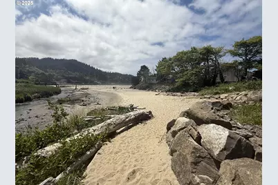 48988 Highway 101 #137-F, Neskowin, OR 97149 - Photo 14