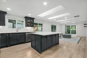 10220 SE Mt Scott Blvd, Portland, OR 97266 - Photo 12
