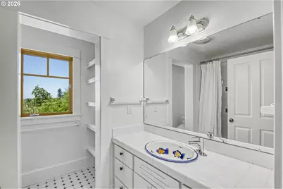 483 NW Skyline Crest Rd, Portland, OR 97229 - Photo 32