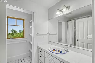 483 NW Skyline Crest Rd, Portland, OR 97229 - Photo 32