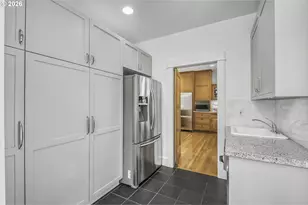 483 NW Skyline Crest Rd, Portland, OR 97229 - Photo 16
