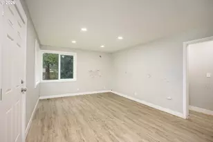 1879 G St, Springfield, OR 97477 - Photo 12