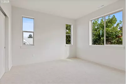 4643 N Gantenbein Ave, Portland, OR 97217 - Photo 28