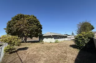 2975 Colorado Ave, North Bend, OR 97459 - Photo 24