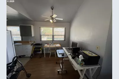 2975 Colorado Ave, North Bend, OR 97459 - Photo 6