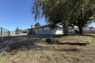 2975 Colorado Ave, North Bend, OR 97459 - Photo 22