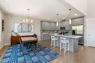 921 Goose Wy, Hood River, OR 97031 - Photo 8