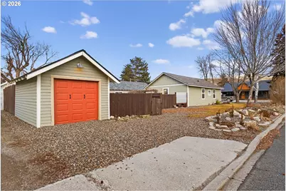 1005 Walnut St, Baker City, OR 97814 - Photo 4