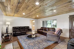 613 SE 5th St, Oakland, OR 97462 - Photo 16