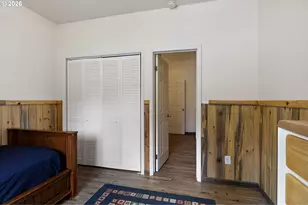 613 SE 5th St, Oakland, OR 97462 - Photo 36