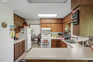 21951 S Hwy 99 E, Canby, OR 97013 - Photo 16