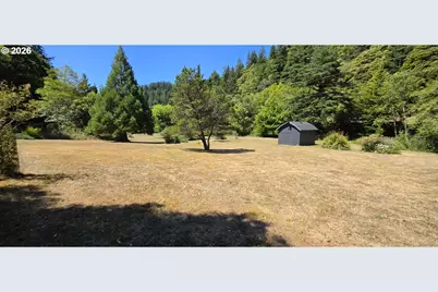 32051 Cedar Valley Rd, Gold Beach, OR 97444 - Photo 4