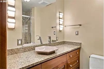 485 Country Club Ct, Lake Oswego, OR 97034 - Photo 20