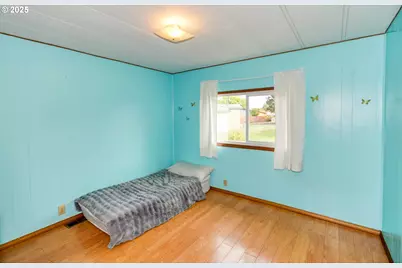 1411 NW 9th Ct, McMinnville, OR 97128 - Photo 26