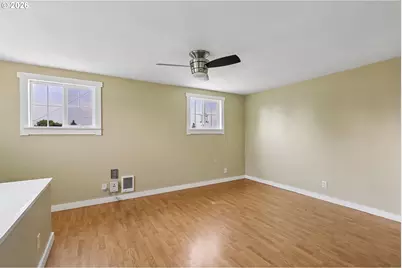 807 Columbia St, Kelso, WA 98626 - Photo 30