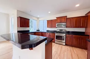 12606 NW Larry Ct, Portland, OR 97229 - Photo 2
