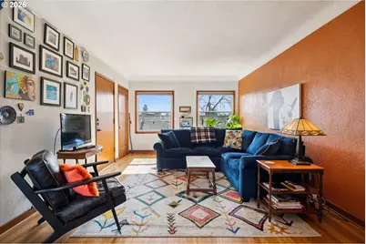 2025 SE Caruthers St #18, Portland, OR 97214 - Photo 6