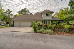 1081 NW Baker Crest Ct, McMinnville, OR 97128 - Photo 44