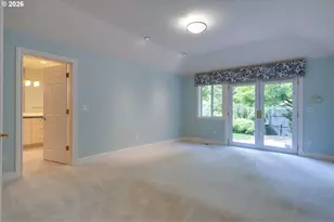 1081 NW Baker Crest Ct, McMinnville, OR 97128 - Photo 24